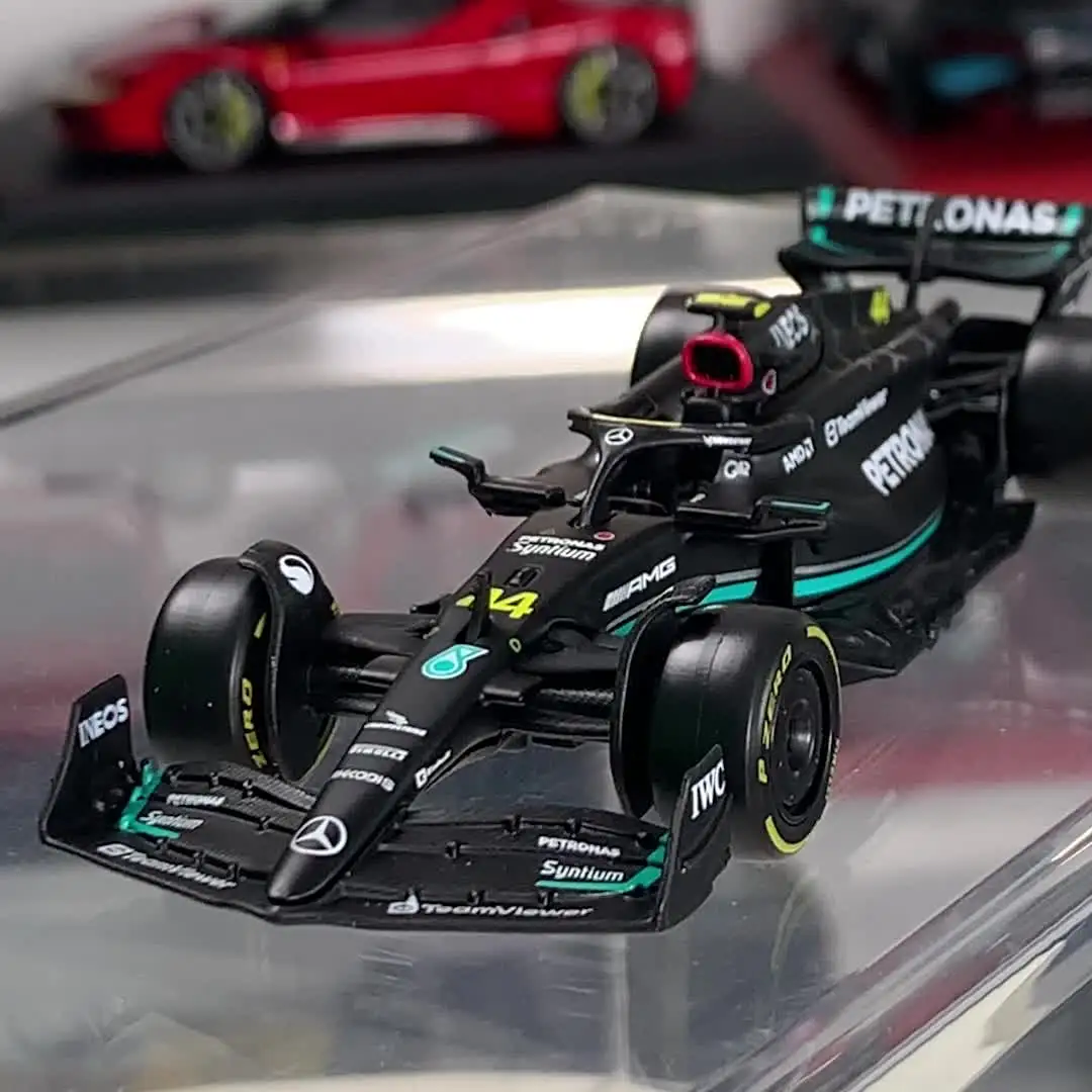 Bburago 1:43 2023 Mercedes-AMG PETRONAS F1 Team W14 Alloy