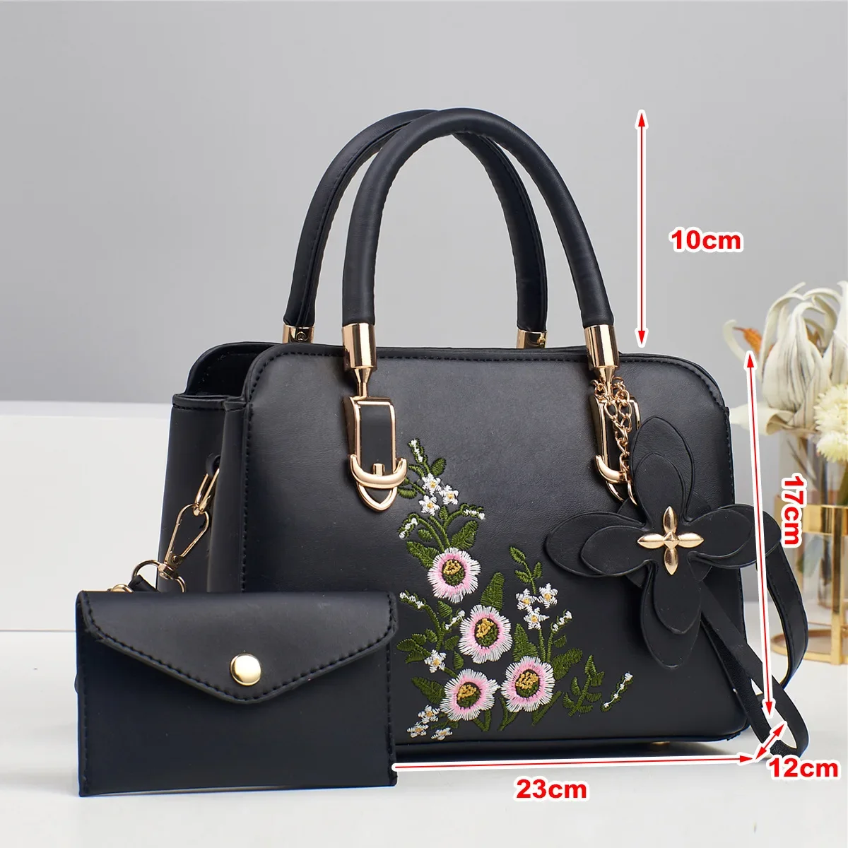 Floral Shoulder Bag Elegant Design