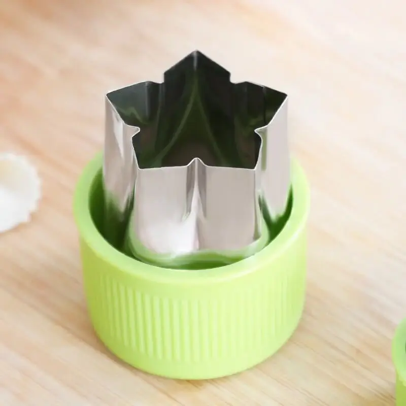 New 12PCS Vegetable Fruit Cutters Stainless Steel Biscuit Cutters Shapes Sets Mold Pattern for Kid Baking Cooking Kitchen Tool