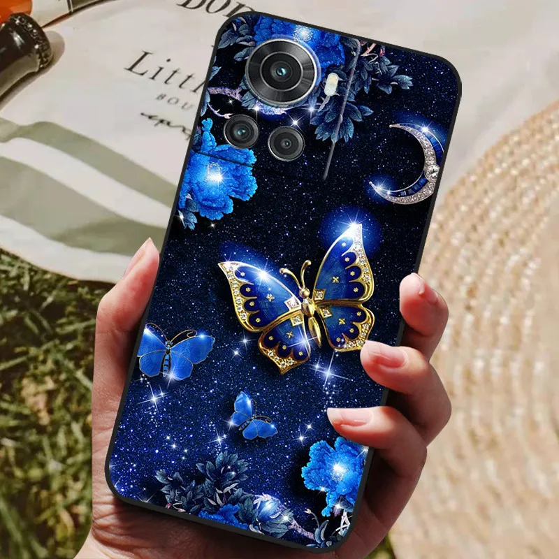 Black Silicone Soft Phone Cover with Lion and Wolf Design - Elegant Protective Case