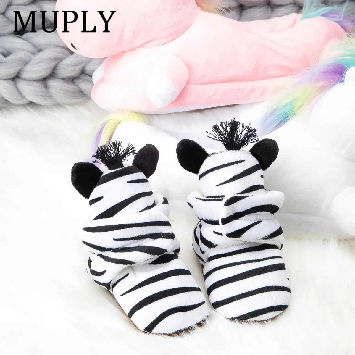 Boy Girl Soft Fleece Booties Cute Animal Theme Bee Tigers Giraffes Zebras Socks Shoes Non-slip Soft Bottom Casual Baby Shoes