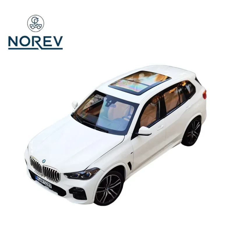 BMW X5 1/18 ダイキャスト ホワイト 1/18 BMW X5 F15 Generation (2013-2018) (White) Diecast Car