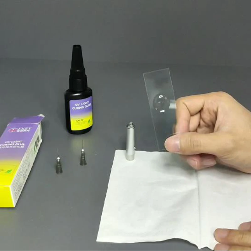 UV Glue Kit Super Bonding & Welding UV Clear Glue with Black Light,5 Second Quick-Drying for Bonding Glass, Metal, Plastic 2