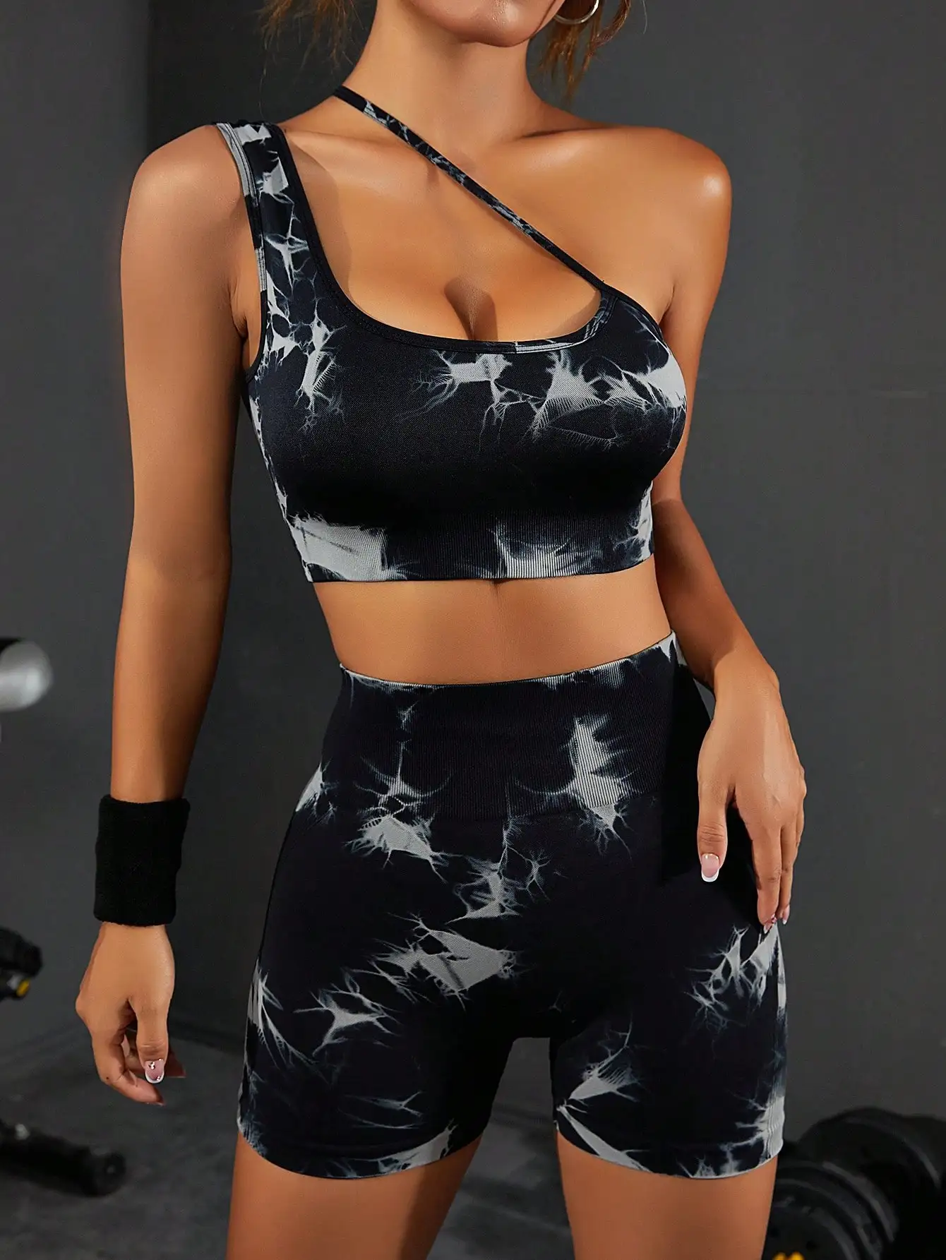 

2023 Hot Sale Tie-Dye One Shoulder Sling Bra Skinny Shorts Sportswear Suit Seamless Yoga 2 Piece Gym Set Women Tracksuit