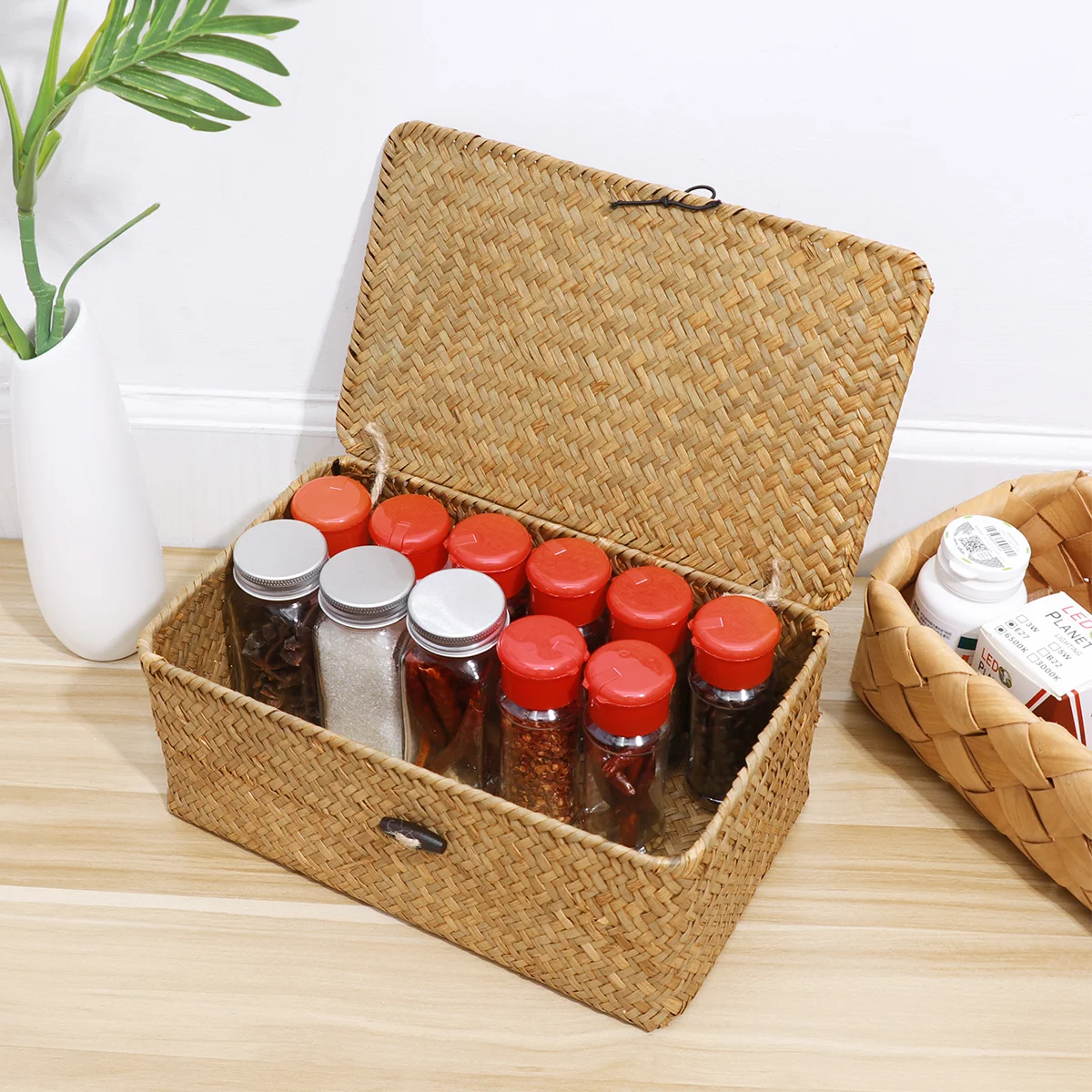

Storage Basket Woven Baskets With For Box Seaweed Boxes Lid Rattan Desktop Decorative Organizing Lids Straw Small Table