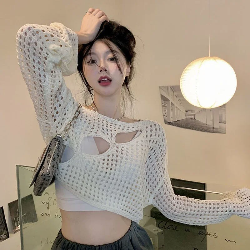 

Deeptown Vintage Cropped Sweater Women Korean Style Hollow Out Knitted Female Jumper Kpop Sexy Mesh Knitwear Harajuku Fashion