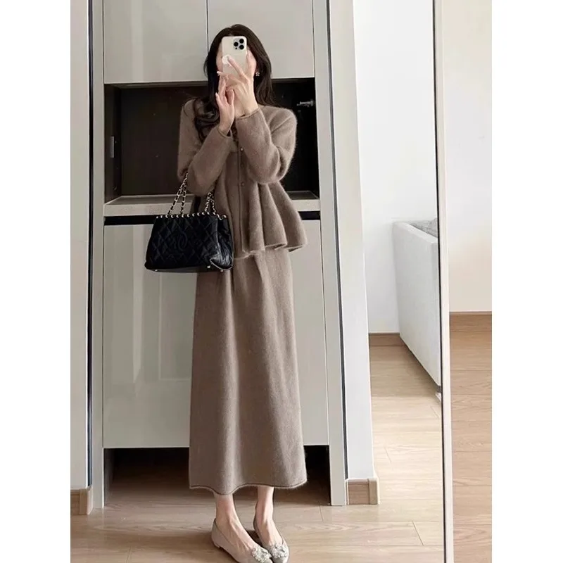 Winter Maternity Clothes Set Long Sleeve O-neck Sweater+fishtail Skirts Twinset Elegant Pregnant Woman Party Skirt Set Warm