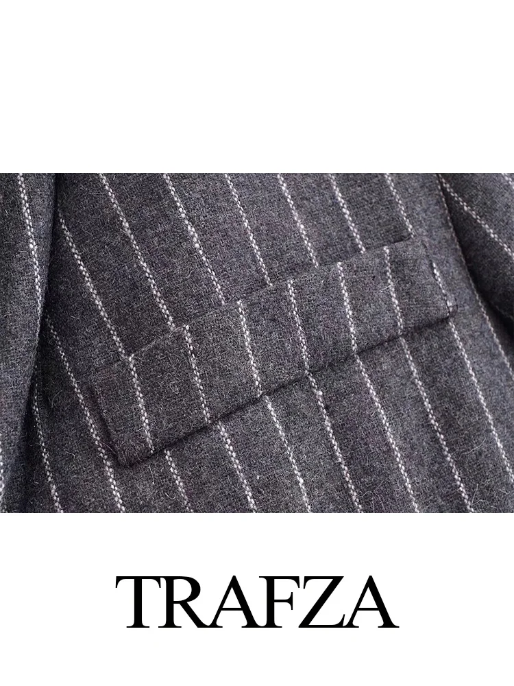 TRAFZA Fashion Women Vintage Loose Outerwear Blazer Long Sleeve Coat Female Chic Flip pocket decoration Casual Pinstripe Blazer