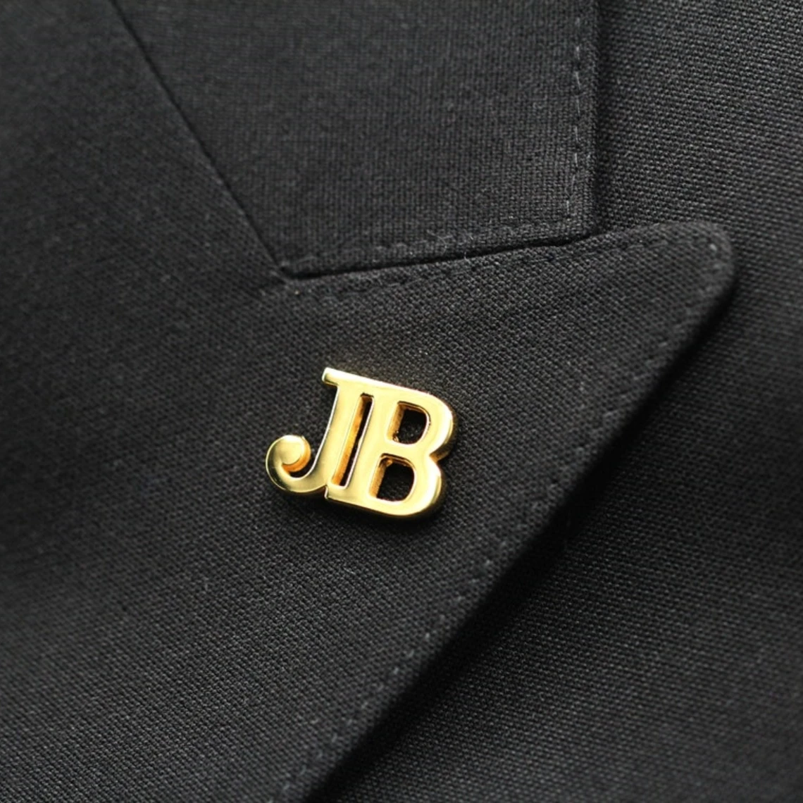 CustomTwoLettersBroochesPinsWomenMenPersonalizedStainlessSteel