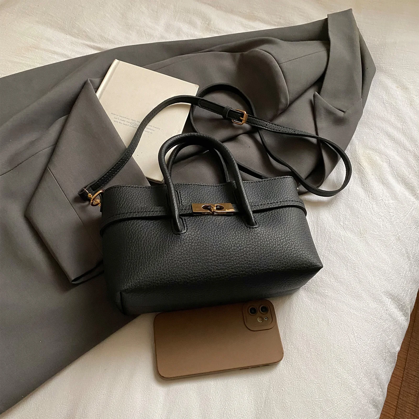 Designer Handbag with Adjustable Strap Small Crossbody Bag Trendy Shoulder Purse for Women Work Shopping Travel