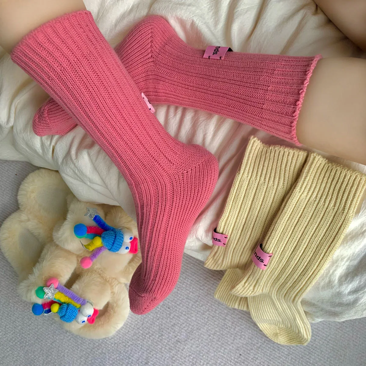 3 Paare/satz Koreanische Nadel Dicken Faden Gestrickte Mittelrohr Socken Japanische Einfache Rosa Label Frauen Paare Sport Gestapelt Socken – Detail 7