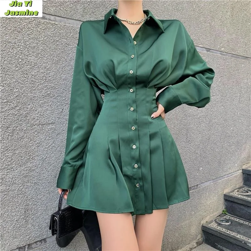 

2024 Spring New Women's Vintage Style Wrapped Waist V-neck Long Sleeved Shirt Short Skirt Dark Green Dress