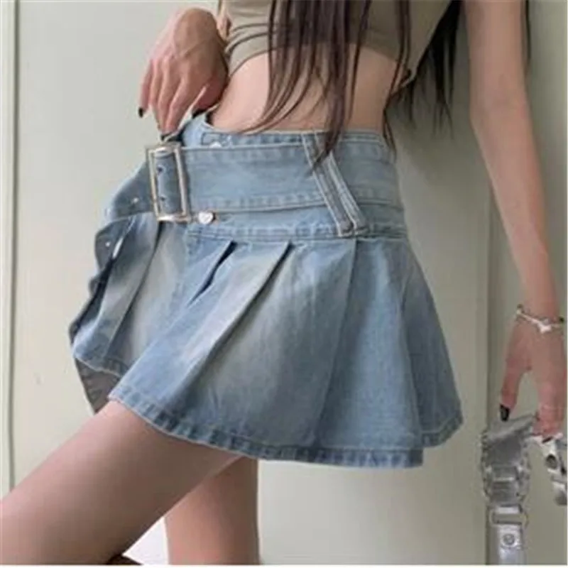 Рисунок 3 - Мини-юбка женская джинсовая Плиссированная