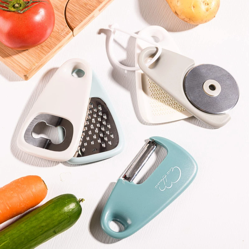 

Portable Five In One Peeler Shredder Multi Functional Kitchen Household Tool Set Kitchen Small Tools Pizza Tools Bottle Opener