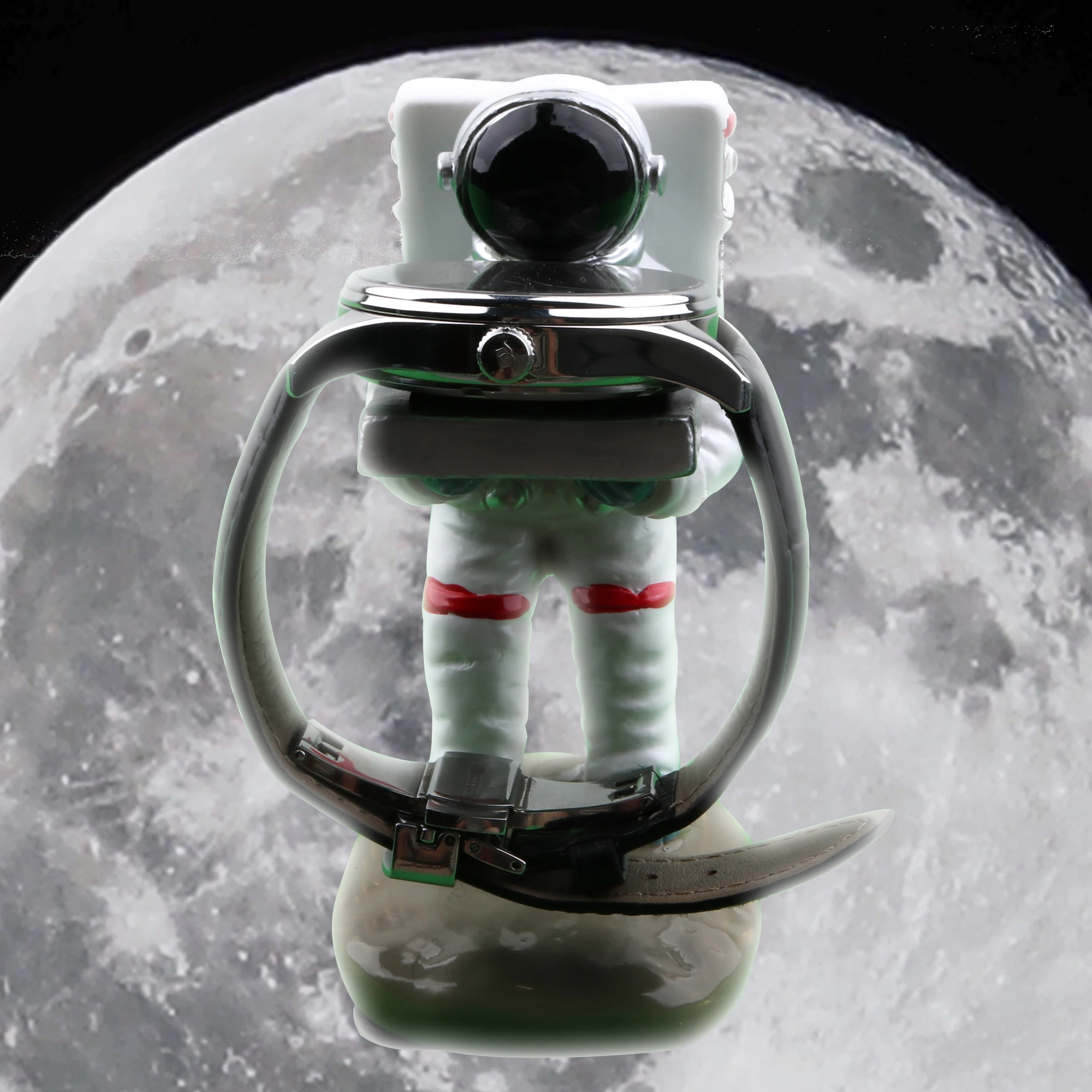 Creative Watch support Astronaut shaped bracket，Watch Rack,watch holder.Watch placement Watch display cabinet for Shop