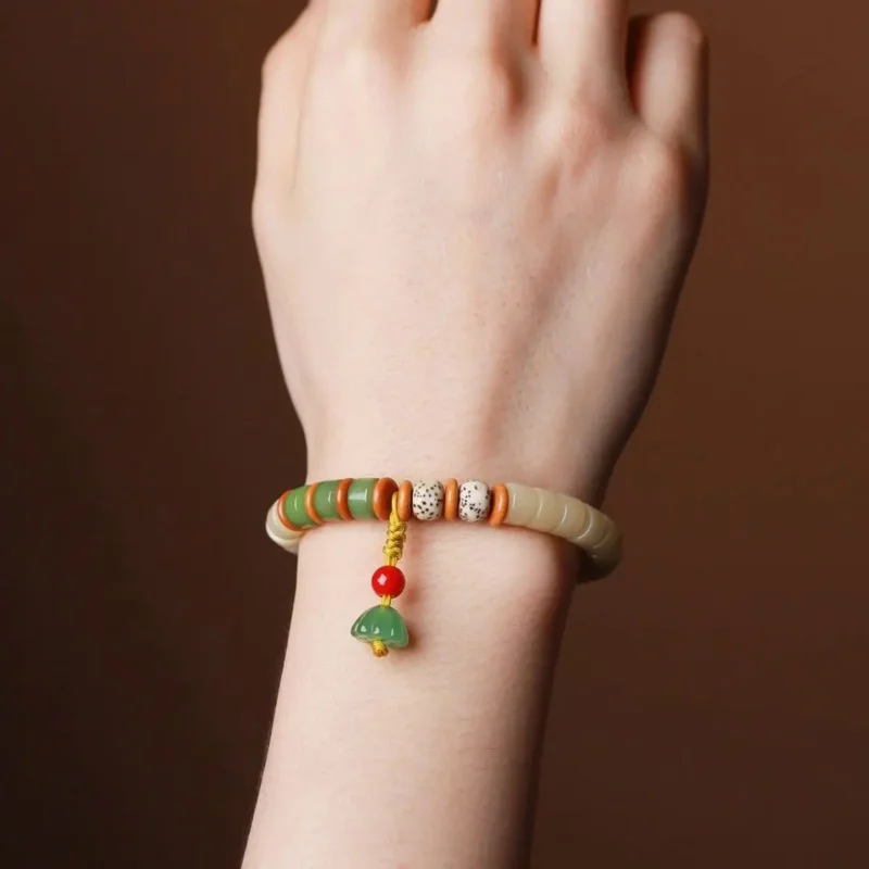 Yuhua White Jade Bodhi Root Bracciale Tenuto In Mano Taglio Dritto Lotus Bodhi Handpiece Jewelry Tendenza Tricolore In Stile Etnico Da Donna