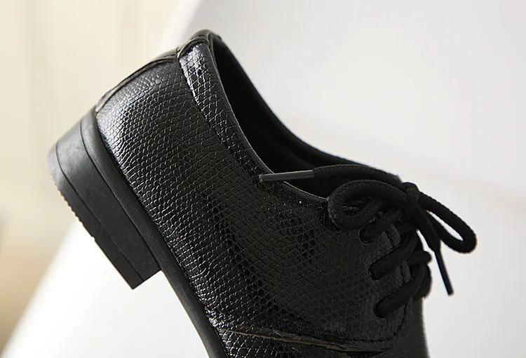 2026 Jungen Lederschuhe Kinder Flache Schnürschuhe Hochzeitsschuhe für Kleinkinder & Große Jungen Modisch für Auftritte – Detail 20