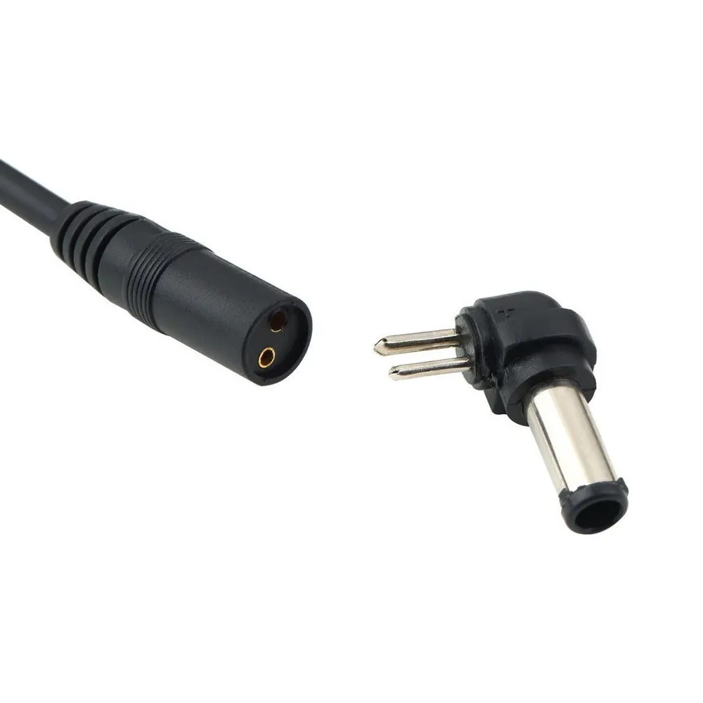 Adaptador cargador universal para portátil 96W + 8 puntas intercambiables -  Tecnopura