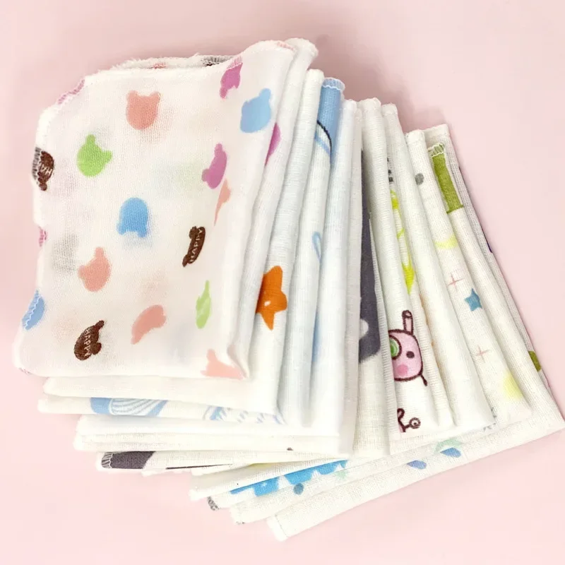 Random 1pcs 20x20cm Muslin Cotton Soft Baby Towels Baby Face Towel Handkerchief Bathing Feeding Face Washcloth Wipe Burp Cloth bath towel cotton towel baby towel muslin towel muslin burp cloth muslin feeding towel square towel
