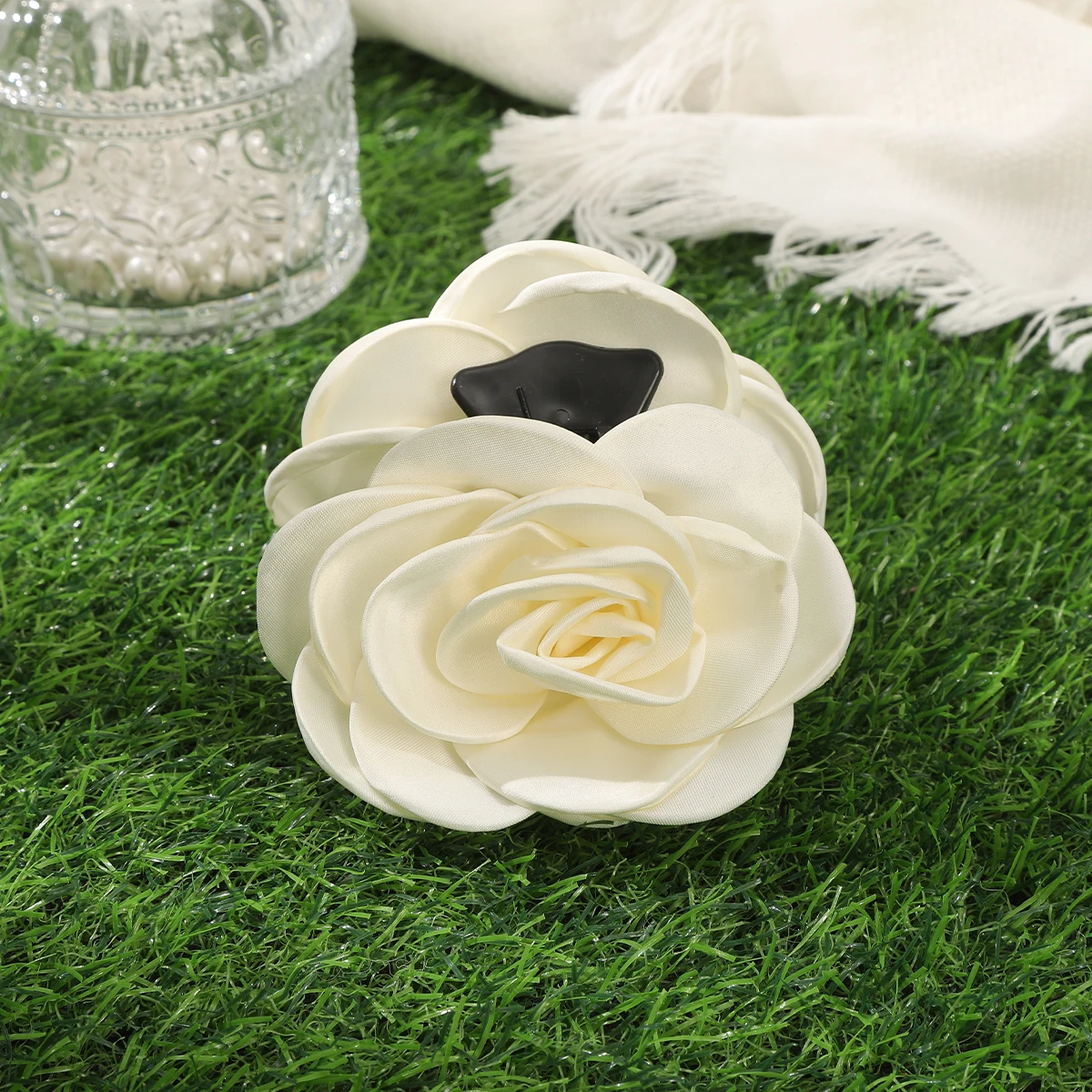 White Flower Hair Claw Ponytail Hairpin For Women Hawaii Beach Wedding Hair Accessories Hair Crab Fashion Hair Clips Claw