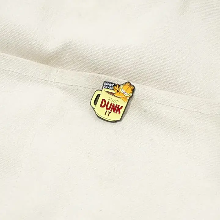 Animal Brooch Cute Orange Kitten Metal Badge Small Accessories Wholesale Decorative Brooches Cap Pin Lapel Pins for Caps Badges