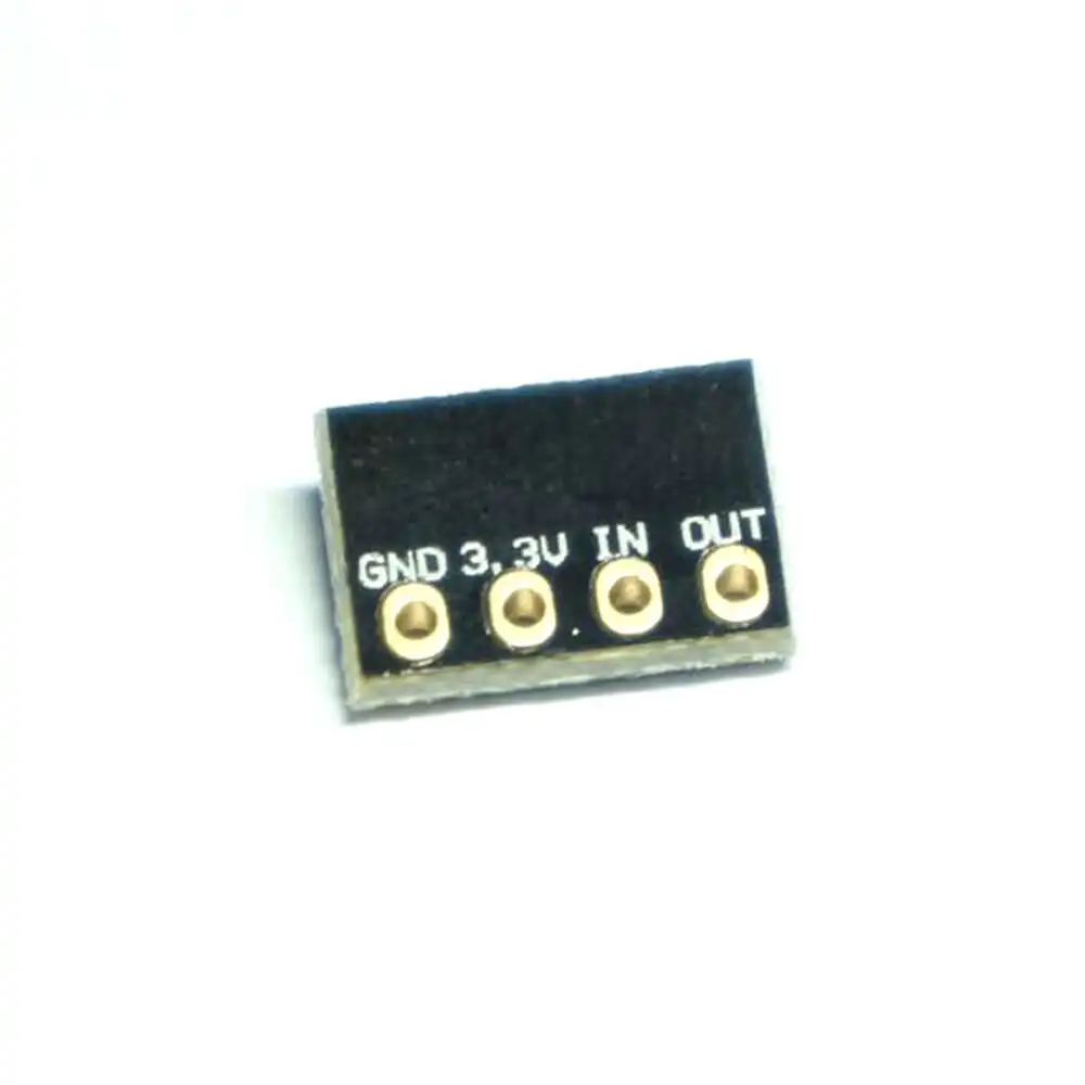 Vue rapprochée du module TBS Crossfire VTX pour FrSky QX7, affichant les ports et le boîtier.