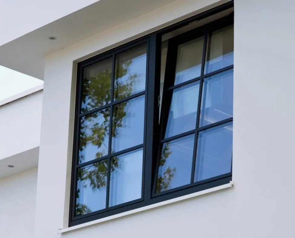 Вікно для житлових приміщень у американському стилі Терморозрив Подвійне склоскладне та поворотне вікно Алюмінієва створка Будівельні матеріали для вікон