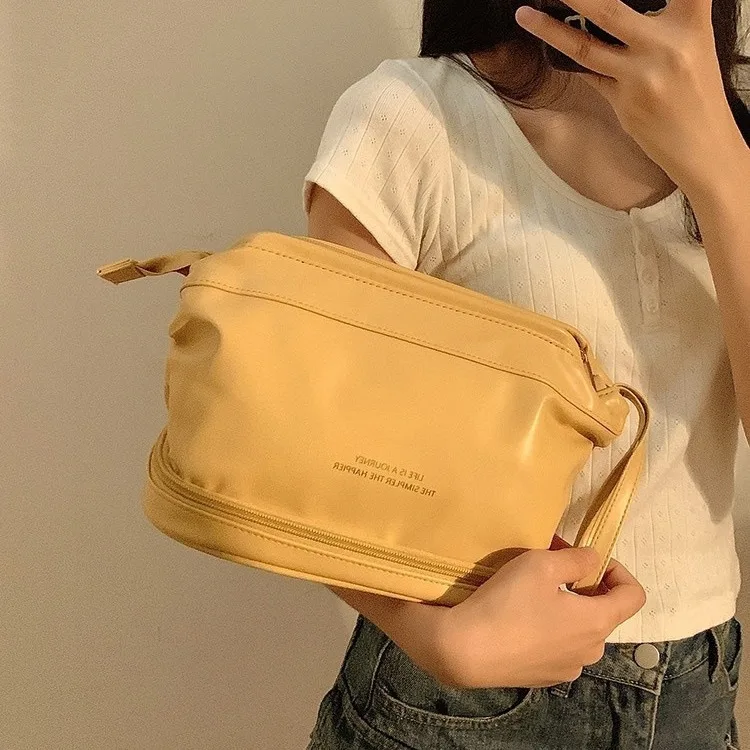 Neue Große Wasserdichte PU-Wolken-Kosmetiktasche Doppelschichtige Tragbare Kosmetik-Aufbewahrungsbox für Damen Waschtasche Kosmetiktasche