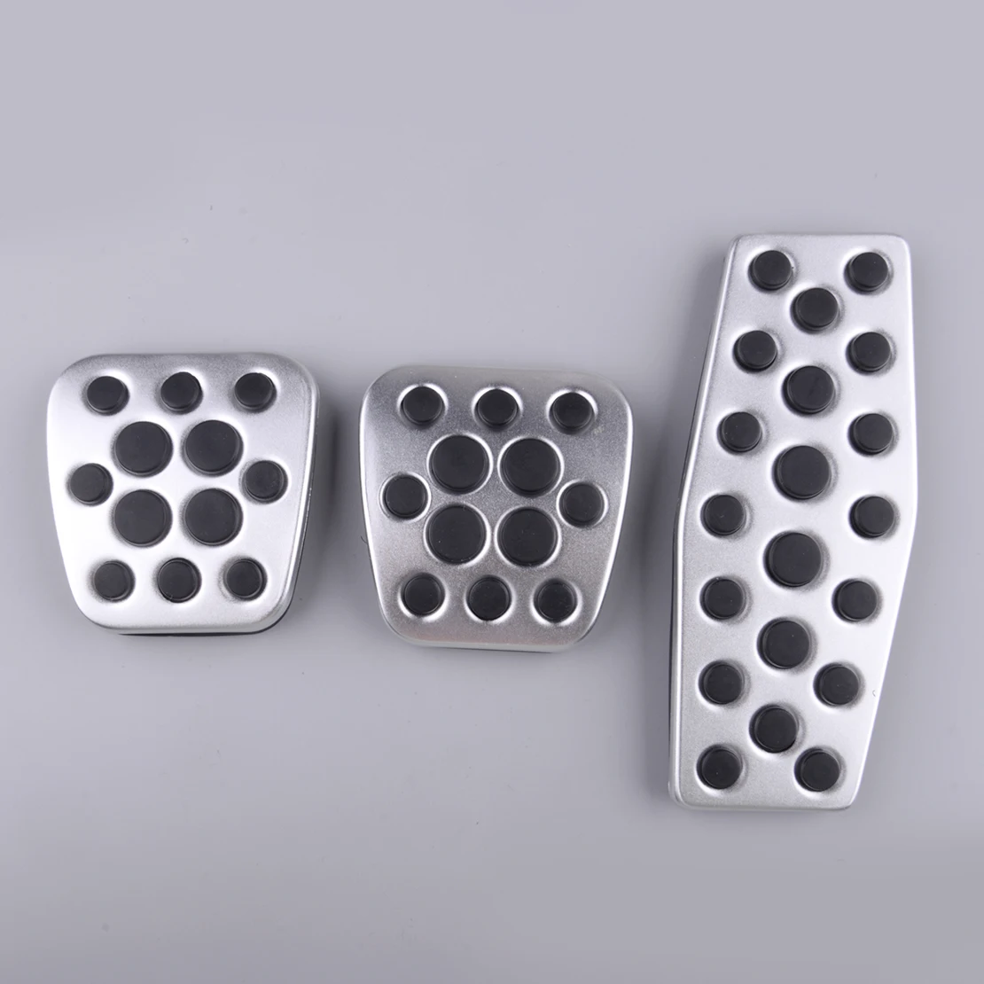 1 Set Front Accelerator Brake Clutch Pedal Cover Fit for Opel Astra J Zafira C Cascada MT