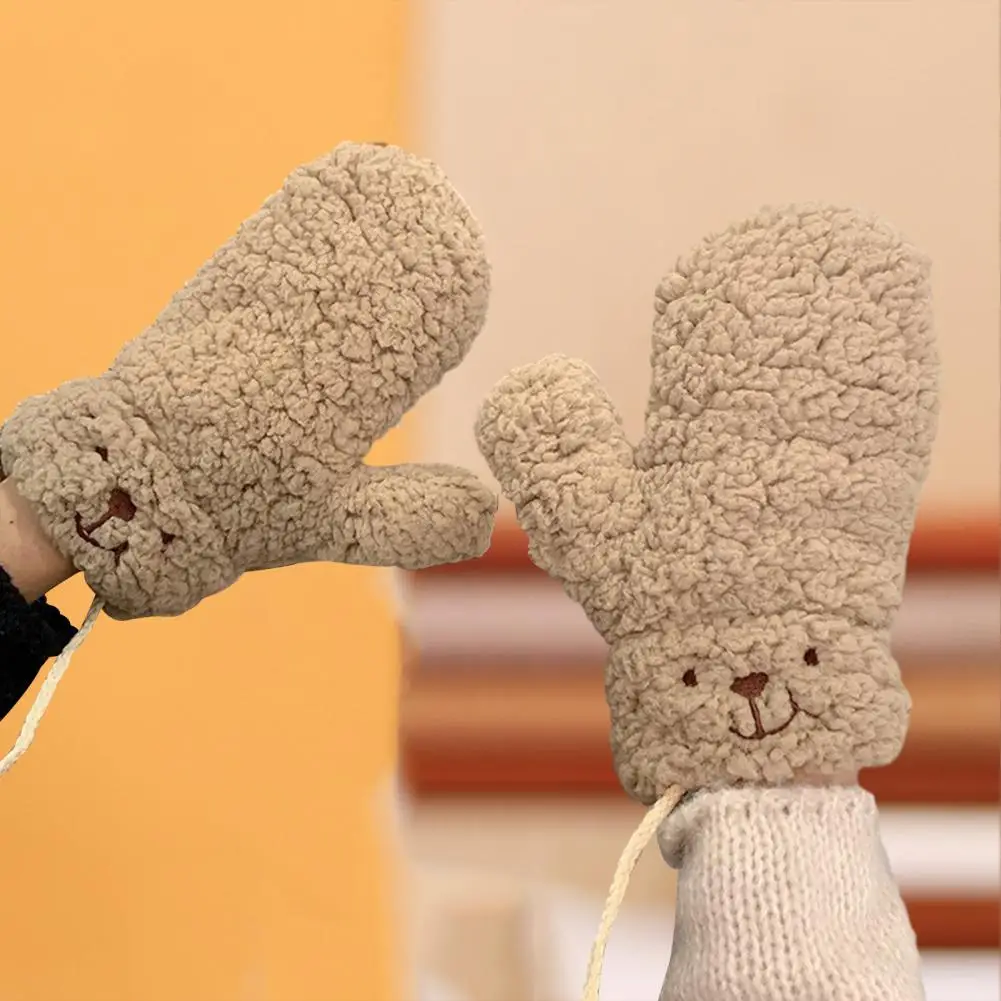

Women Thickened Gloves Cozy Winter Gloves with Cute Cartoon Bear Design Windproof Heat Retaining Anti-slip Outdoor Cycling