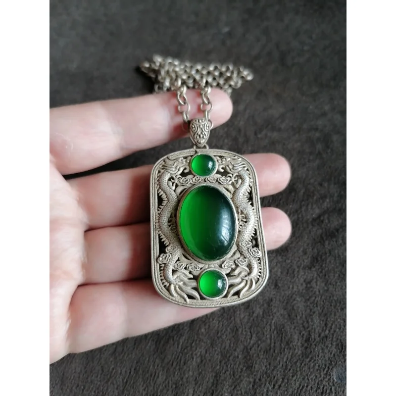

Antique Collection Tibetan Area Backflow Old Silver Inlaid Full of Green Jade Color Ring Surface Auspicious Ruyi Safety-Blessing