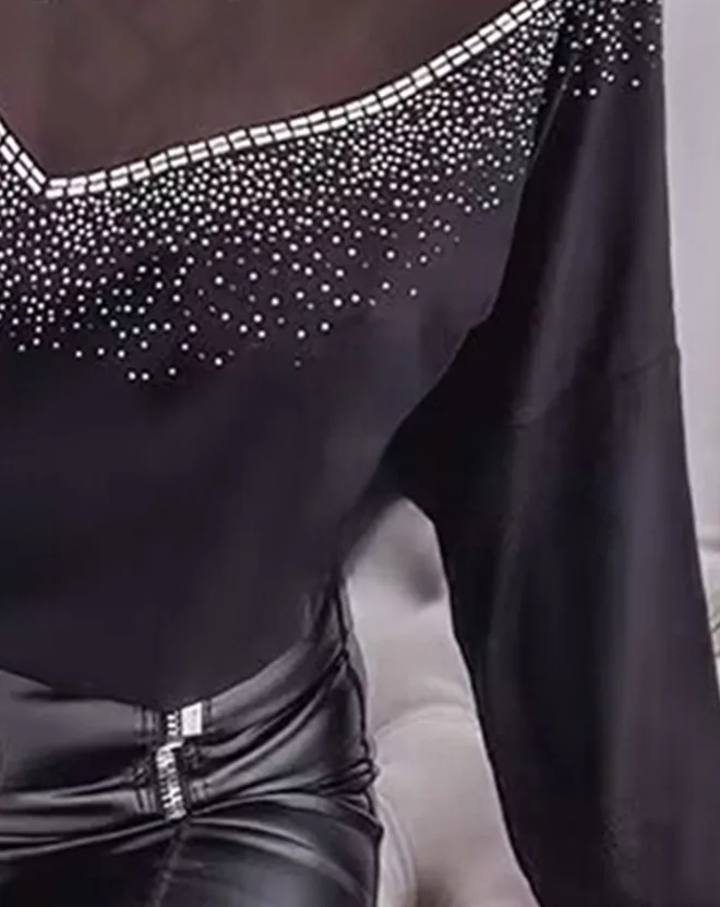 Рисунок 3 - Женский осенне-зимний пуловер с