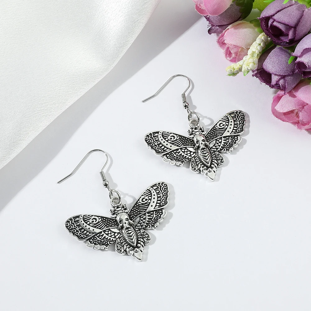 Drop earrings dangle earrings pendant earrings animal earrings Gothic moth earrings vintage animal pendant drop earrings jewelry for women girl party trend accessories