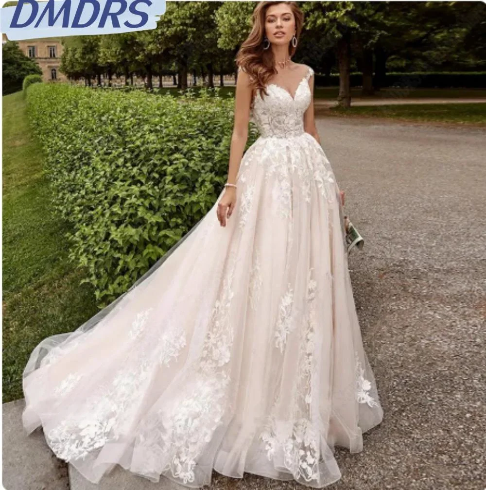

Sexy V-neck Backless Bride Robe Elegant Spaghetti Straps Bridal Gown Classic Lace Appliques Wedding Dress Robe De Mariée