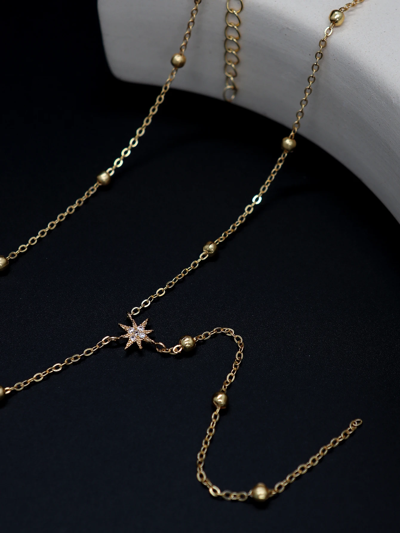 Y-shaped thin chain womens necklace
