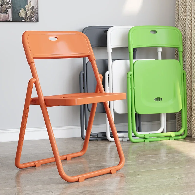 Nordic Light Luxury Folding Chair: Training Conference Chair, Plastic Comfortable Seating with Backrest, Multicolor Style