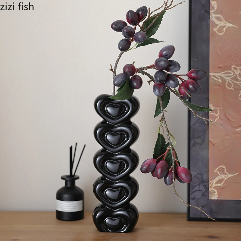 Creative Heart-shaped Tower Ceramic Vase Cute Desktop Flower Ware Hydroponic Flower Arrangement Vase Living Room Aesthetic Decor 2