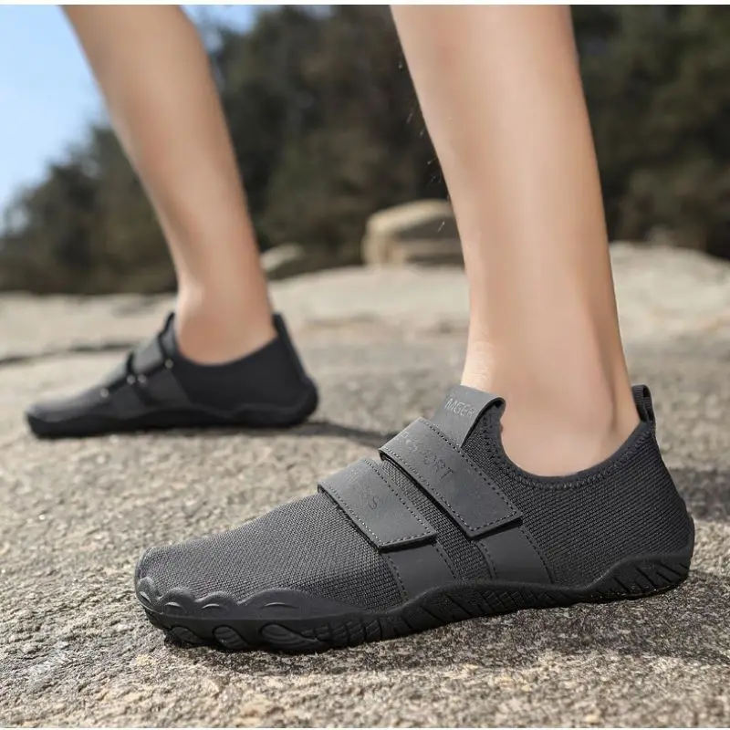 Water Shoes Aqua Shoes Summer Couple Outdoor Creek Tracing Water Shoes Multi Functional Fitness Shoes Beach Hiking Breathable Anti-Slip Aqua