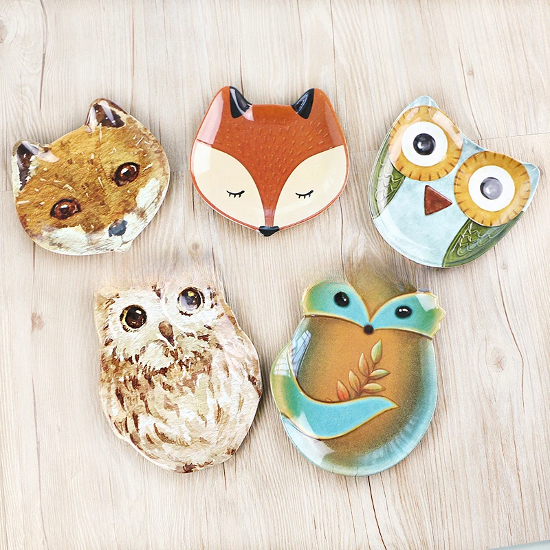 

Cute Owl Irregular Plates Dessert Tray Creative Wall Plates Home Decoration Crafts Fruit Dish Novelty Christmas Plates Ceramic