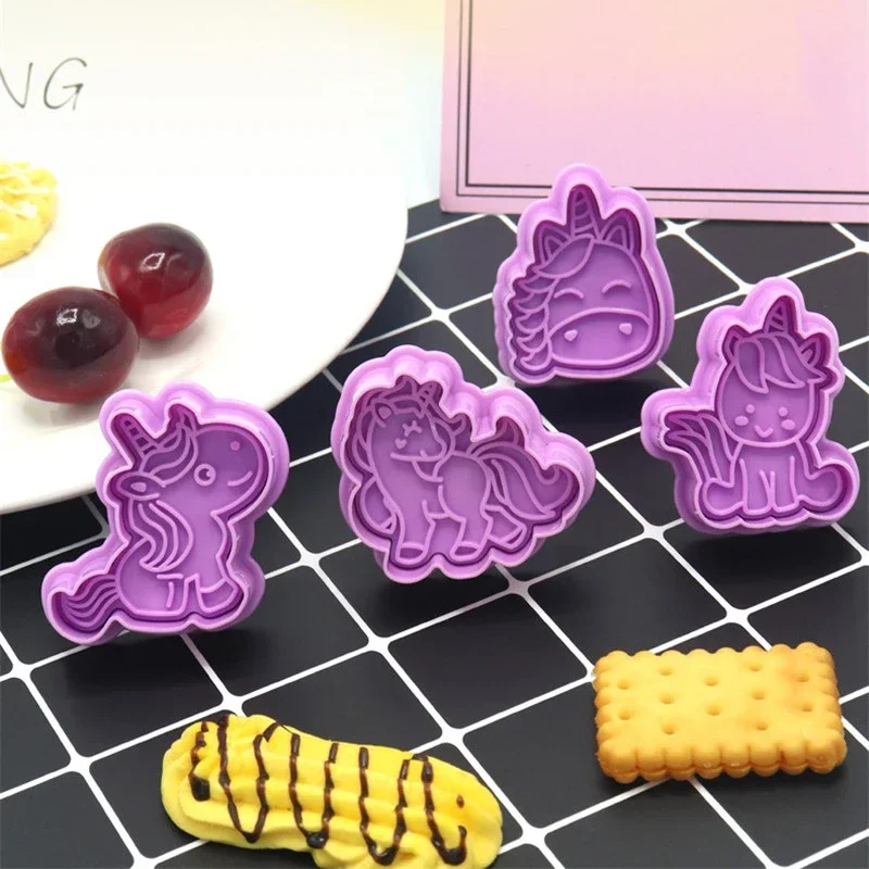 Cake Cookie Paw Patrol Cutters Plastic DIY 3D Baking Mould Cookies Cutter Set Cartoon Puppy Biscuit Baking Tool Decoration Tools