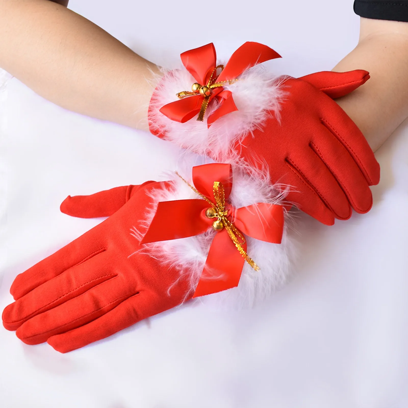 

Christmas Gloves With Red Bowknot Plush Bell Winter Warm Fleece Female Aesthetic Guantes Elegance Full Finger Glove перчатки