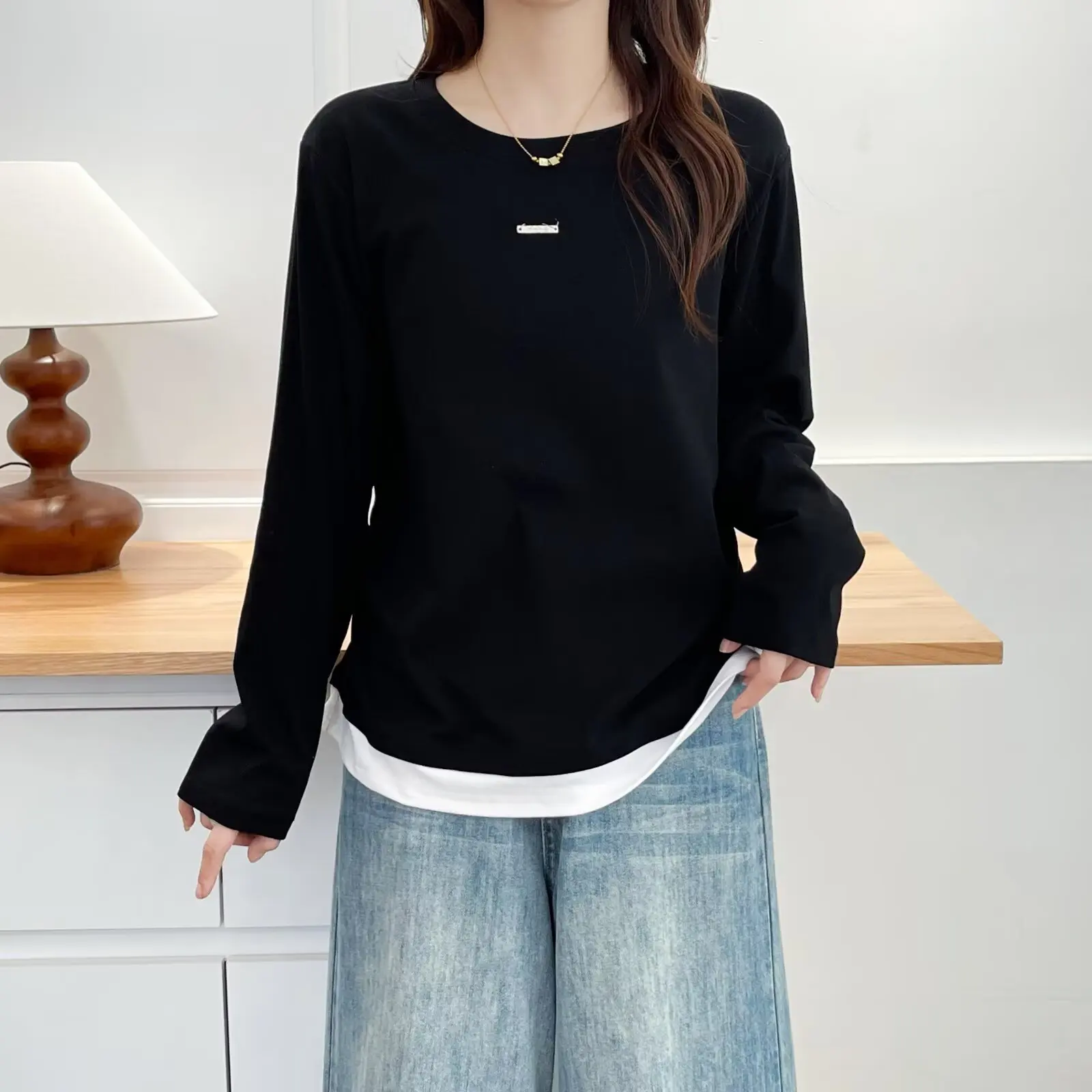 Plus Size Women's Long Sleeve T-Shirts With Fold Waist Autumn Fake Two Pieces O-Neck Metal Label Tees 7028