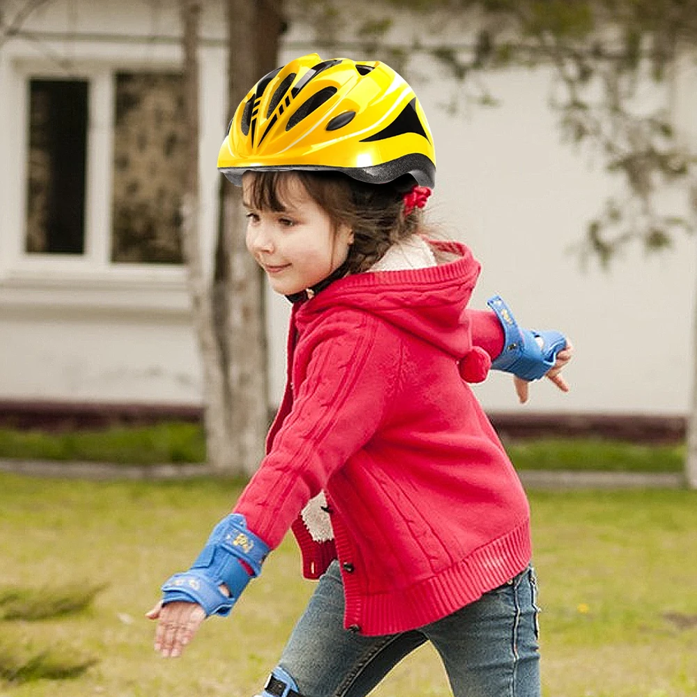 Kids MTB Road Bike Helmets Ultralight Safe Cycling Children Helmet Breathable Riding Skating Helmet Outdoor Sports Headpiece