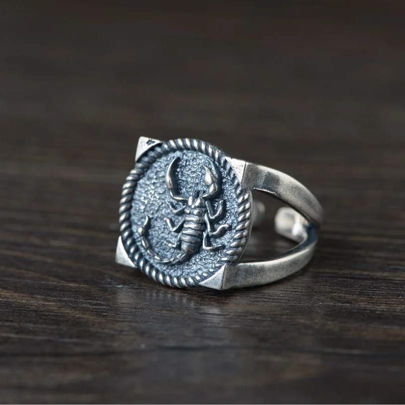 Unique Retro Scorpion Pattern Rings for Men Jewelry Stylish Hip Hop Ring Gold Plated Coyote Ring Accessories Gothic Style Punk Style-13, Rose Gold