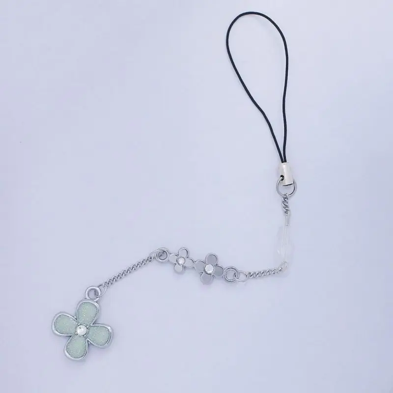 Kimi ni Todoke: Flower Pendant Keychain Featuring Kuronuma Sawako and Kazehaya Shouta