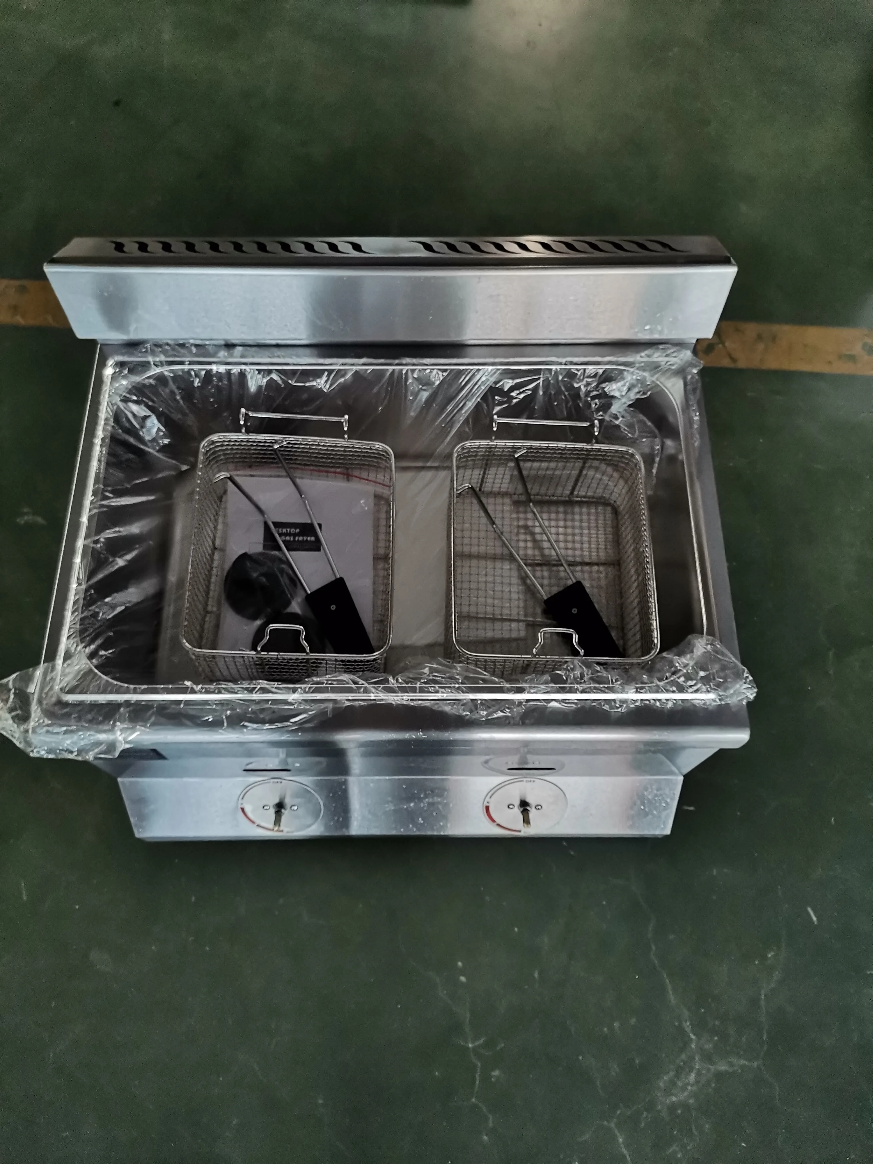 11L LPG Natural 2 Tank Gas Fryer, Hot Selling Potato French Fries Chips Fryer Gas Frying Machine