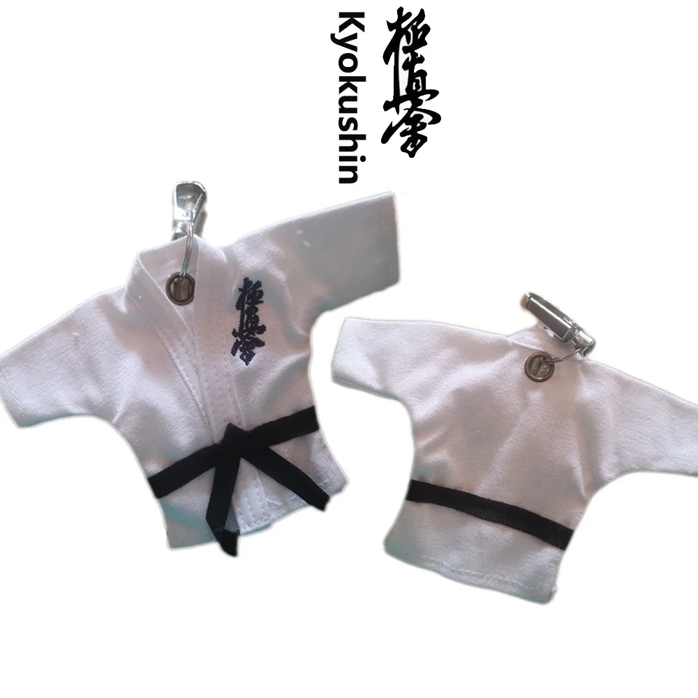 Kyokushin Kai Keychain Shinkyokushin Uniform Kimono Cartoon Pendant Sport Gifts Keepsake Key Button Key Ring souvenir Каратэ karate uniform
