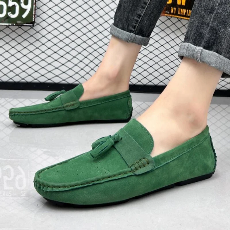 Cow Suede Leather Men Driving Footwear Slip on Man Business Shoes Wedding Party Men Dress Shoe Breath Lazy Loafers New Moccasins