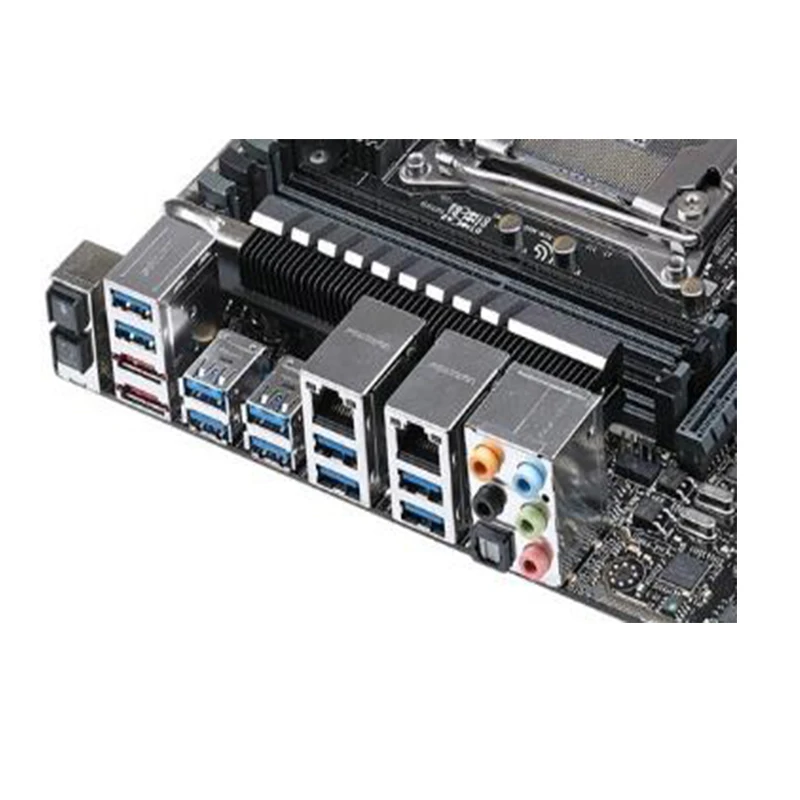 Рисунок 5 - Материнская плата Intel X99 X99-E WS