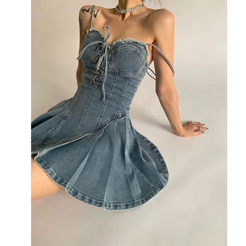 

2023 Summer Explosion Sexy Sweet Spicy Wind Stretch Denim Halter Dress Straps Smocked A-line Dress